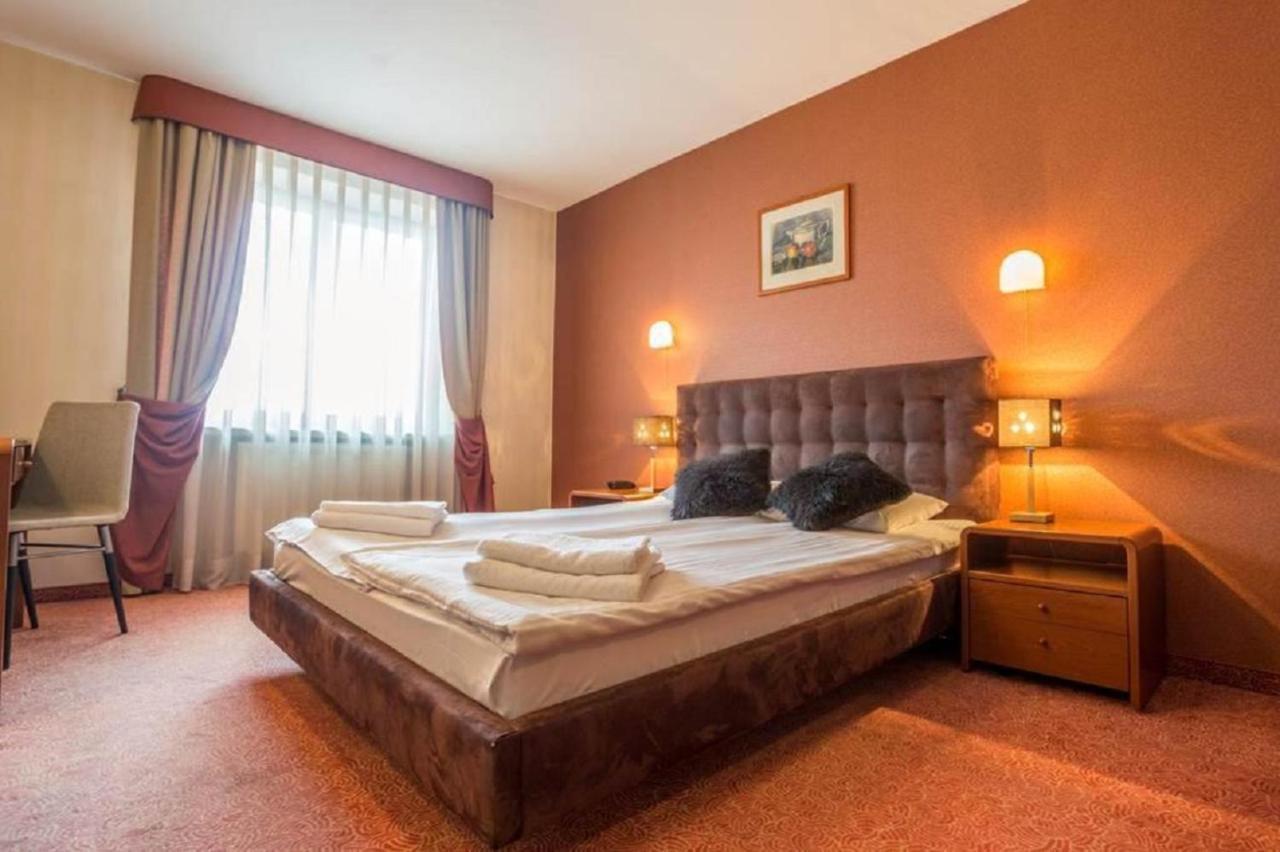 Classic Hotel Cracovie Extérieur photo